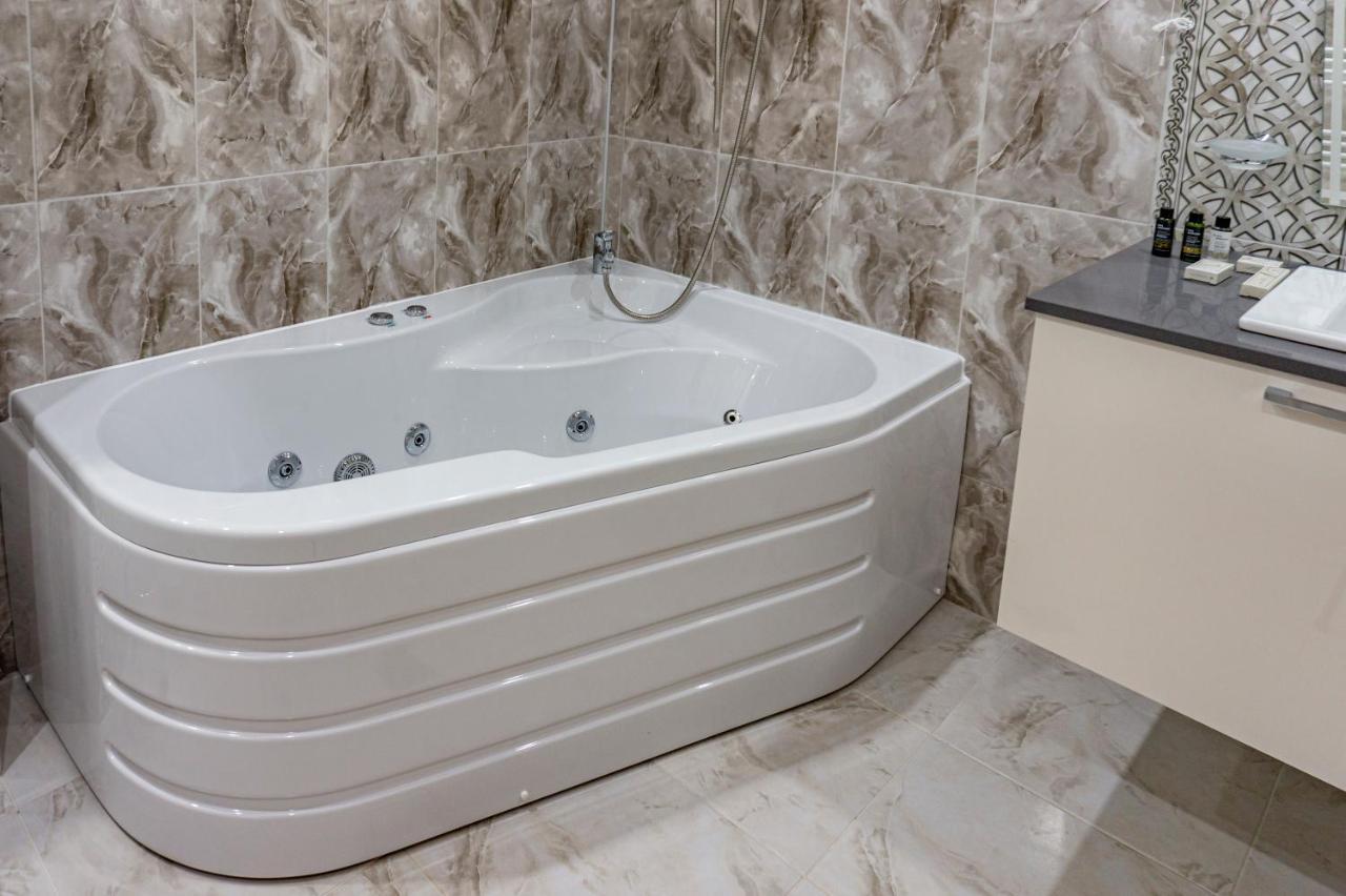Хотел Ариел / Hotel Ariel Mizara Eksteriør billede